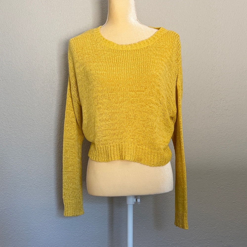 Sans Souci Lightweight Open Weave Layering Sweater in Mustard